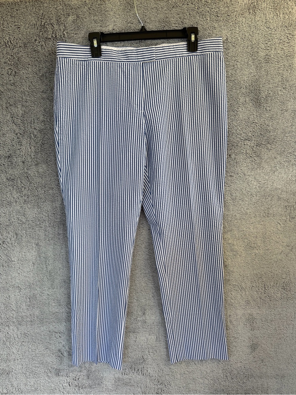 Brooks brothers women’s Blue and White Pinstripe Pants size 12
